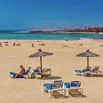 View Luxury Apartment: Beachfront Golf Retreat Apartment *