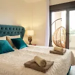 Apartment View Luxury Apartment: Beachfront Golf Retreat Caleta De Fuste
